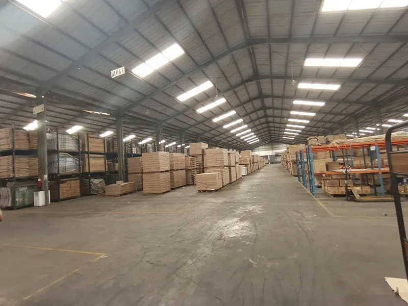 Audit Gudang & Logistik